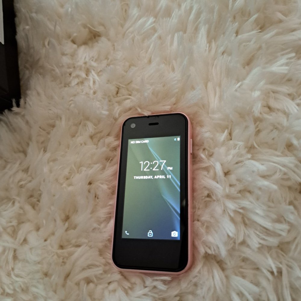 Mini Smart Phones - Picture 8 of 10